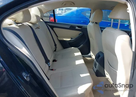 2014 Volkswagen Jetta 2.0L Tdi from USA, damaged, VIN 3VWLL7AJ3EM290630